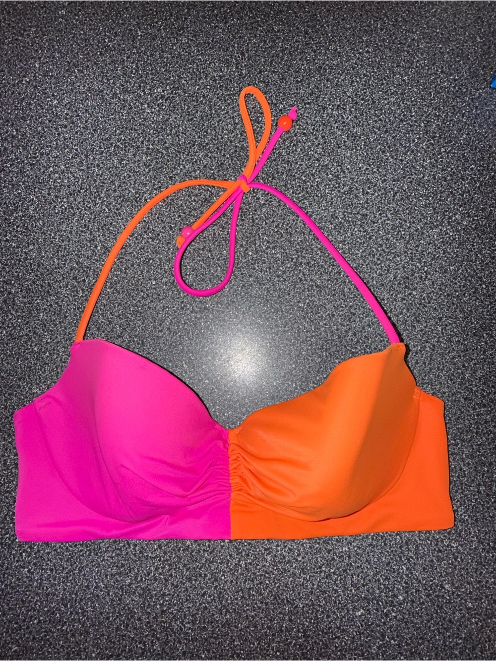 Victoria's Secret‎ Pink and Orange Bikini GetAway Halter Top Size 34C (top only)